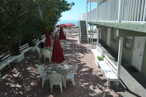 Schooner Hotel St. Pete Beach Exteriér fotografie