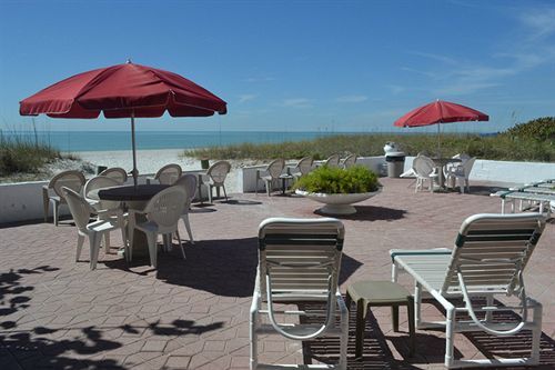 Schooner Hotel St. Pete Beach Zařízení fotografie