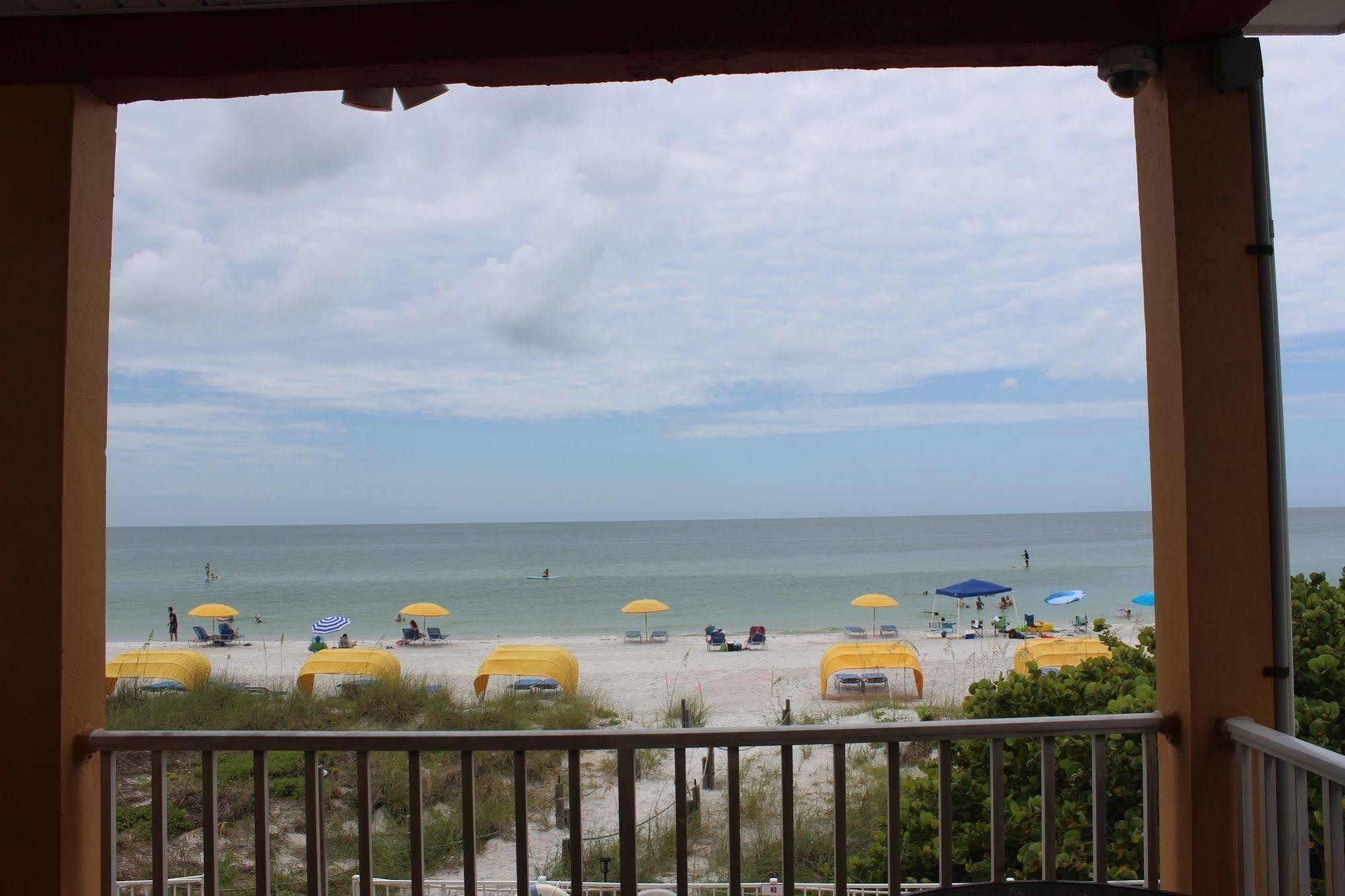 Schooner Hotel St. Pete Beach Exteriér fotografie